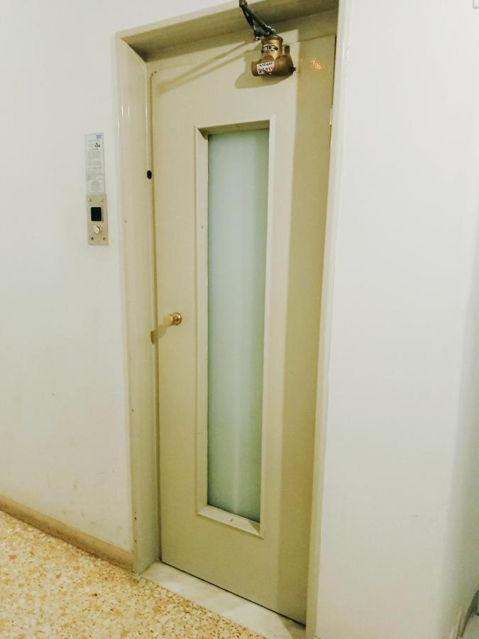 Sweet Home In Athens Atenas Exterior foto